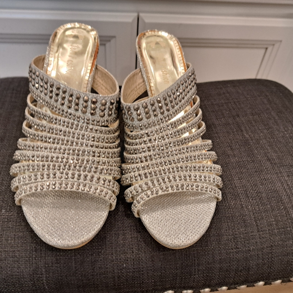 DRESS Sandels - Picture 2 of 3
